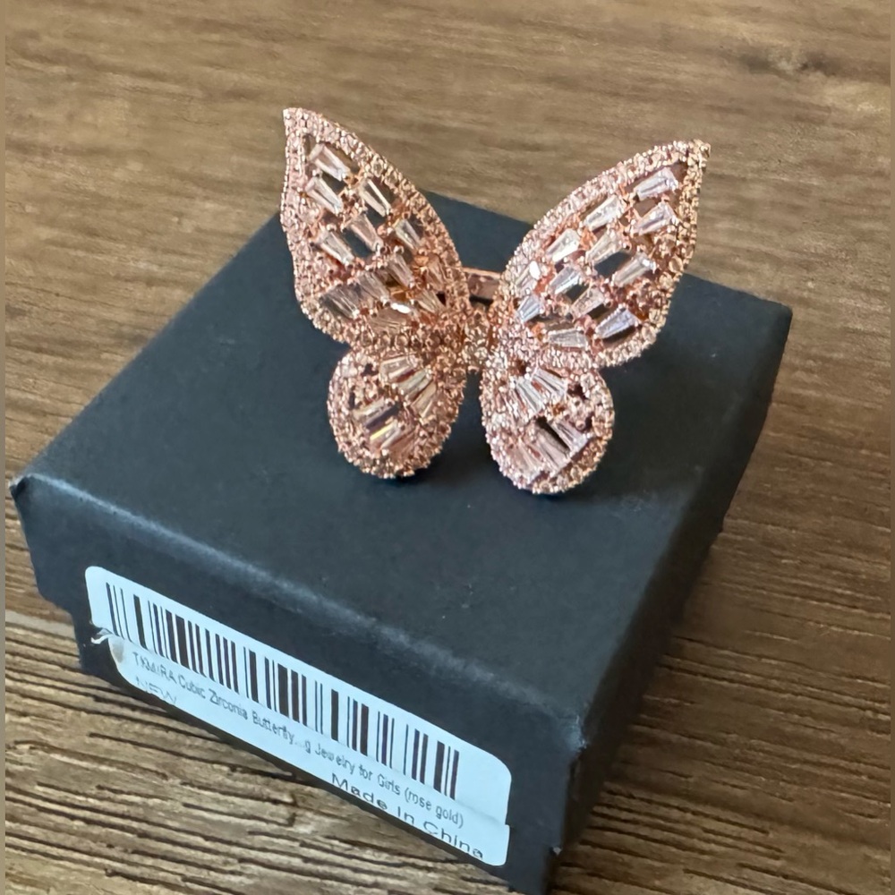 BRAND NEW (NWT) Large Rose Gold Plated & Pink CZ Butterfly Ring